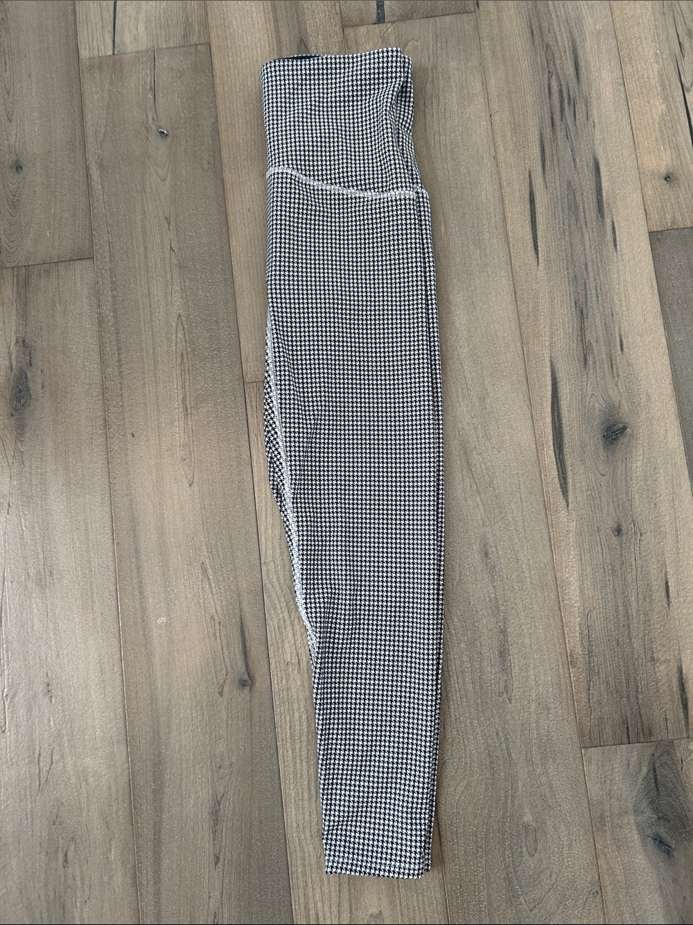 Womens Spanx houndstooth Booty Boost leggings